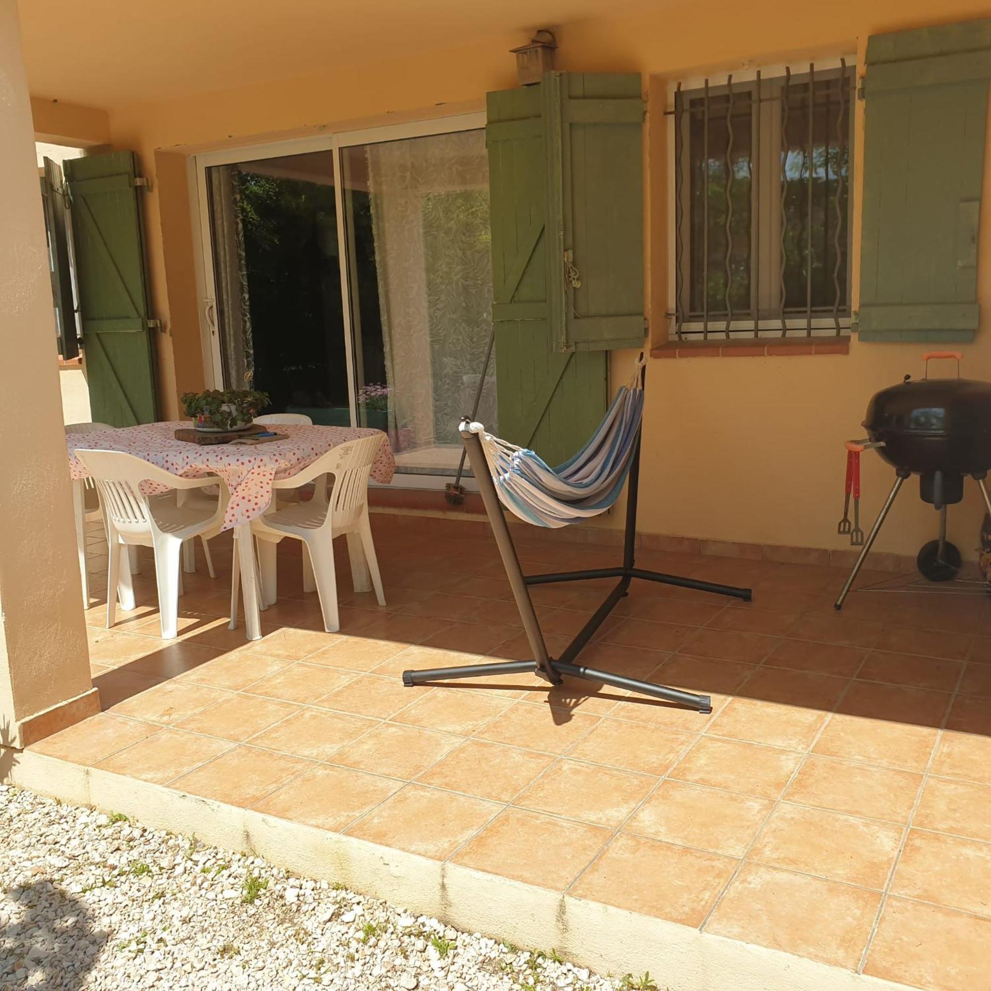 L'Oliveraie Hyeres Ngoại thất bức ảnh
